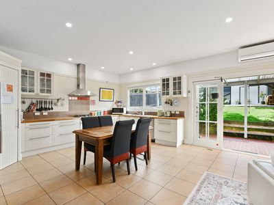 11 Salier Crescent, Mount Stuart