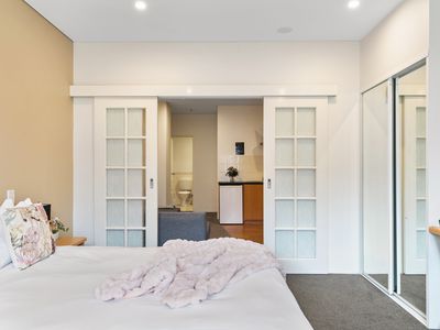 601 / 12 Victoria Avenue, Perth