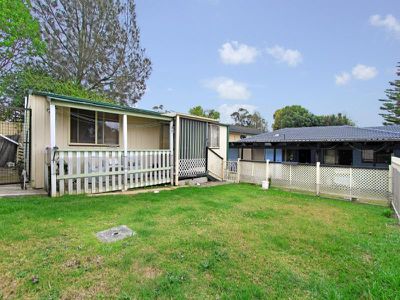 16 Warati Place, Oak Flats
