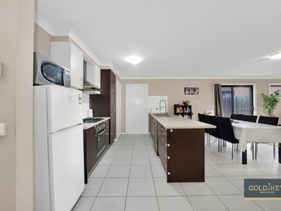 1 Bracken Close, Tarneit