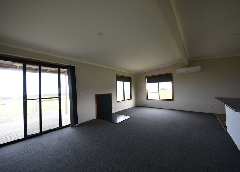 458 Dutton Way, Portland