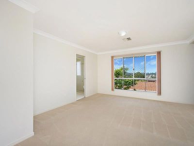 6 Gagarra Street, Eight Mile Plains
