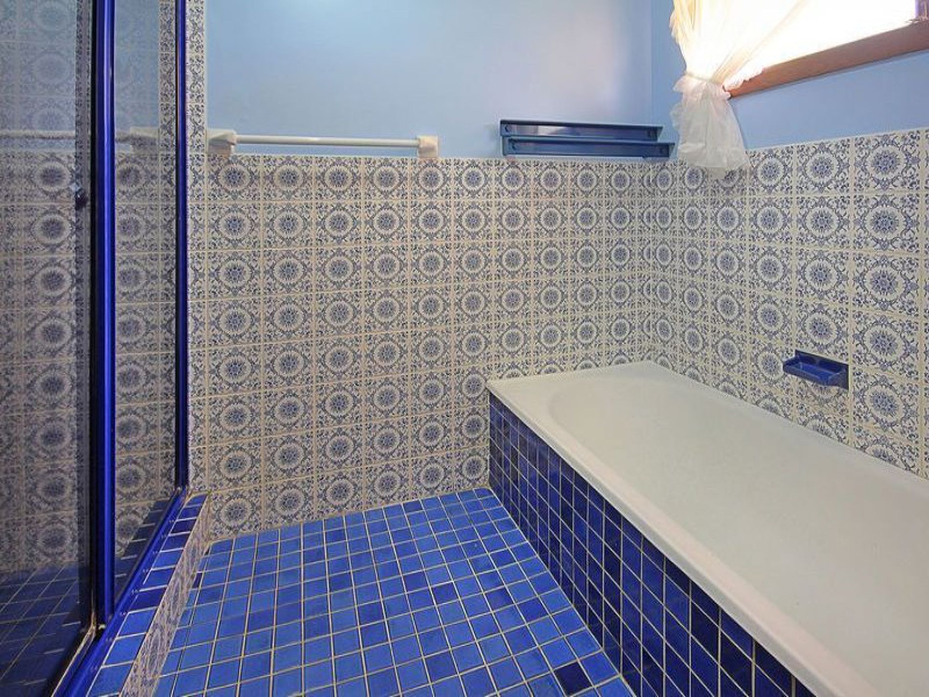 2A Bushland Avenue, Mollymook