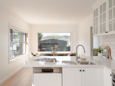 27 Wentworth Street, Newstead