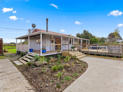 2326 State Highway 16, Helensville