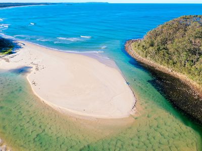 64 Seaspray Street, Narrawallee