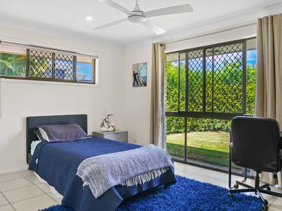 5 Wills Court, Paradise Point