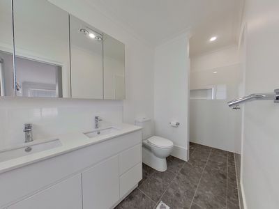 47 Waterway Crescent, Dubbo