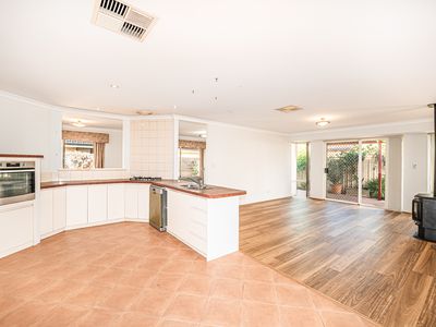 64 Boardman Road, Canning Vale