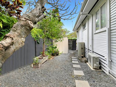 18 Mabel Ave, Southport