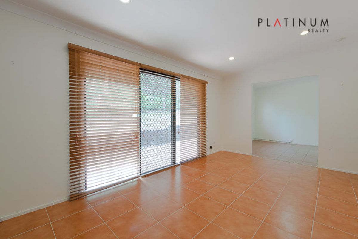 2 Tulloch Crescent, Mudgeeraba