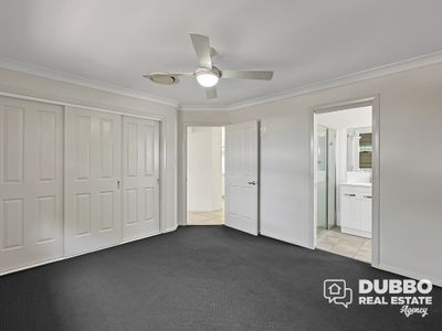 17  Lansdowne Drive, Dubbo