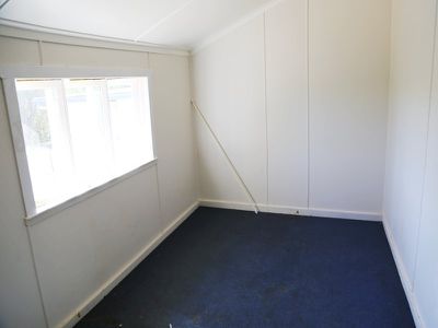 18 Springall Street, Basin Pocket