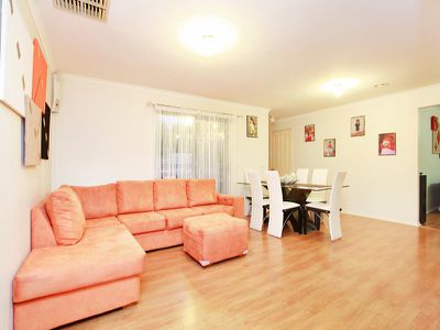 6 Tulsk Close, Hampton Park