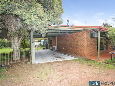 4 Redleaf Close, Heathcote