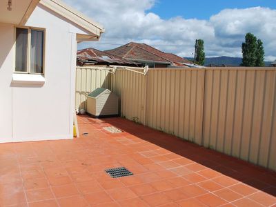 1 / 20 Station Street, Dapto