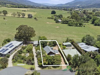 6 Lambert Street, Tawonga