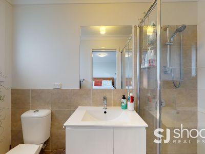 15A Magnolia Boulevard, Dubbo