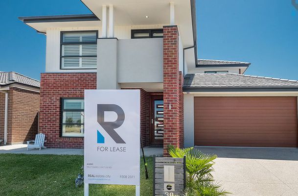 38 Greenvale Gardens Boulevard, Greenvale