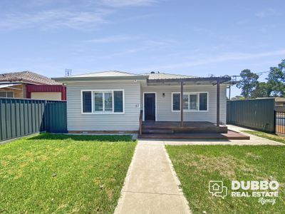 67 North Street, Dubbo