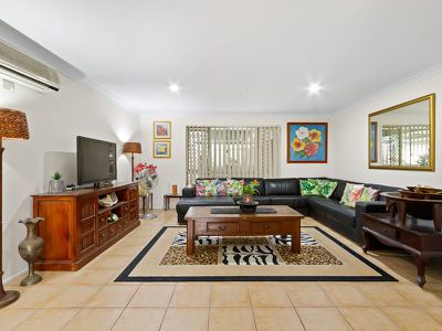 4 Oakmont Ave, Oxley