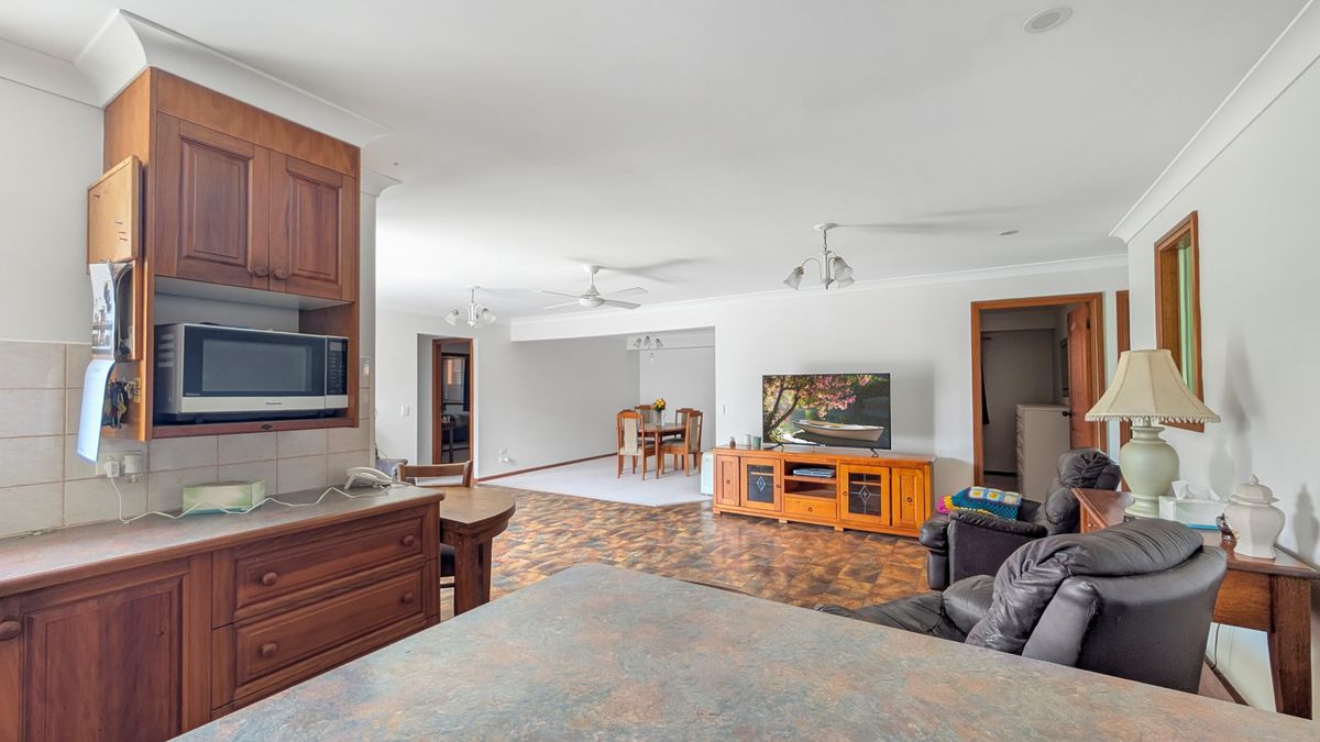 51 Tatiara Street, Dalmeny