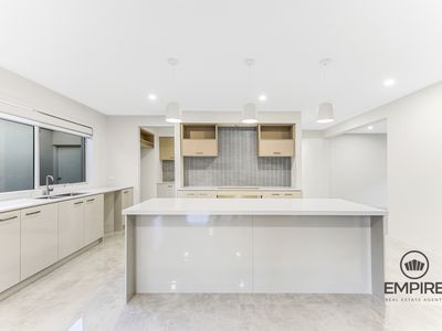 142 Yeungroon Boulevard, Clyde North