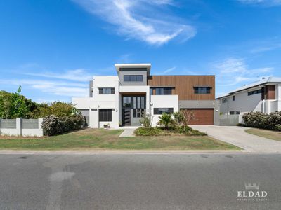 1 Marina Parade, Jacobs Well