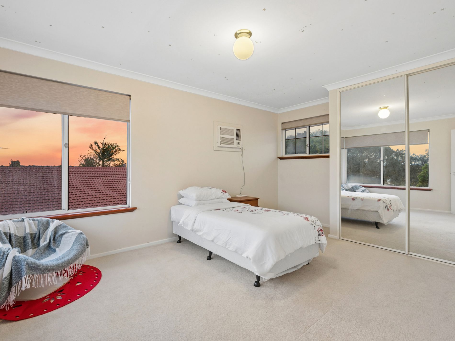 28 Hatherley Parade, Winthrop