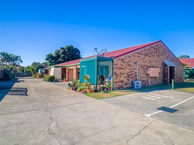 8 / 77-81 FRESHWATER STREET, TORQUAY QLD 4655, Torquay
