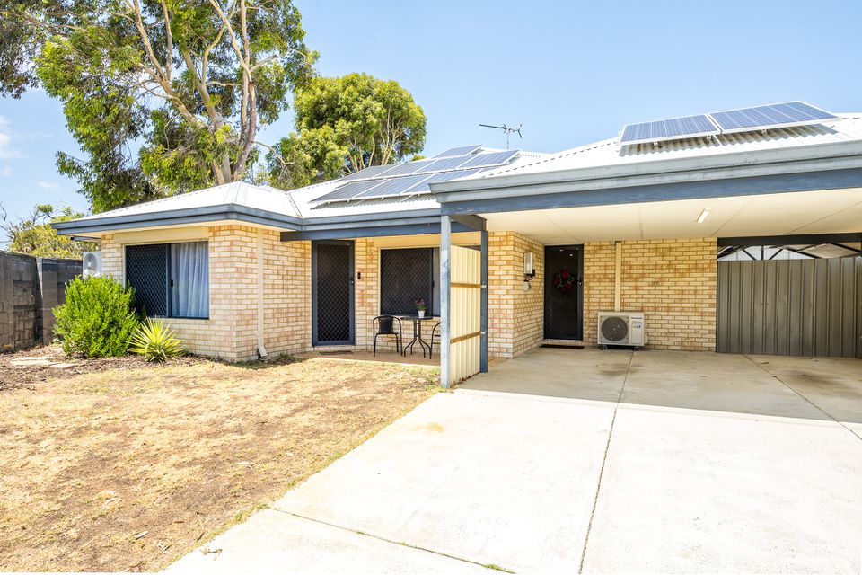 1 Kookynie Loop , Baldivis