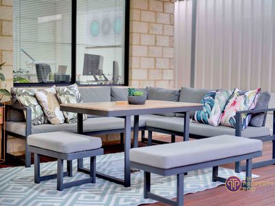 14 Gully Close, High Wycombe