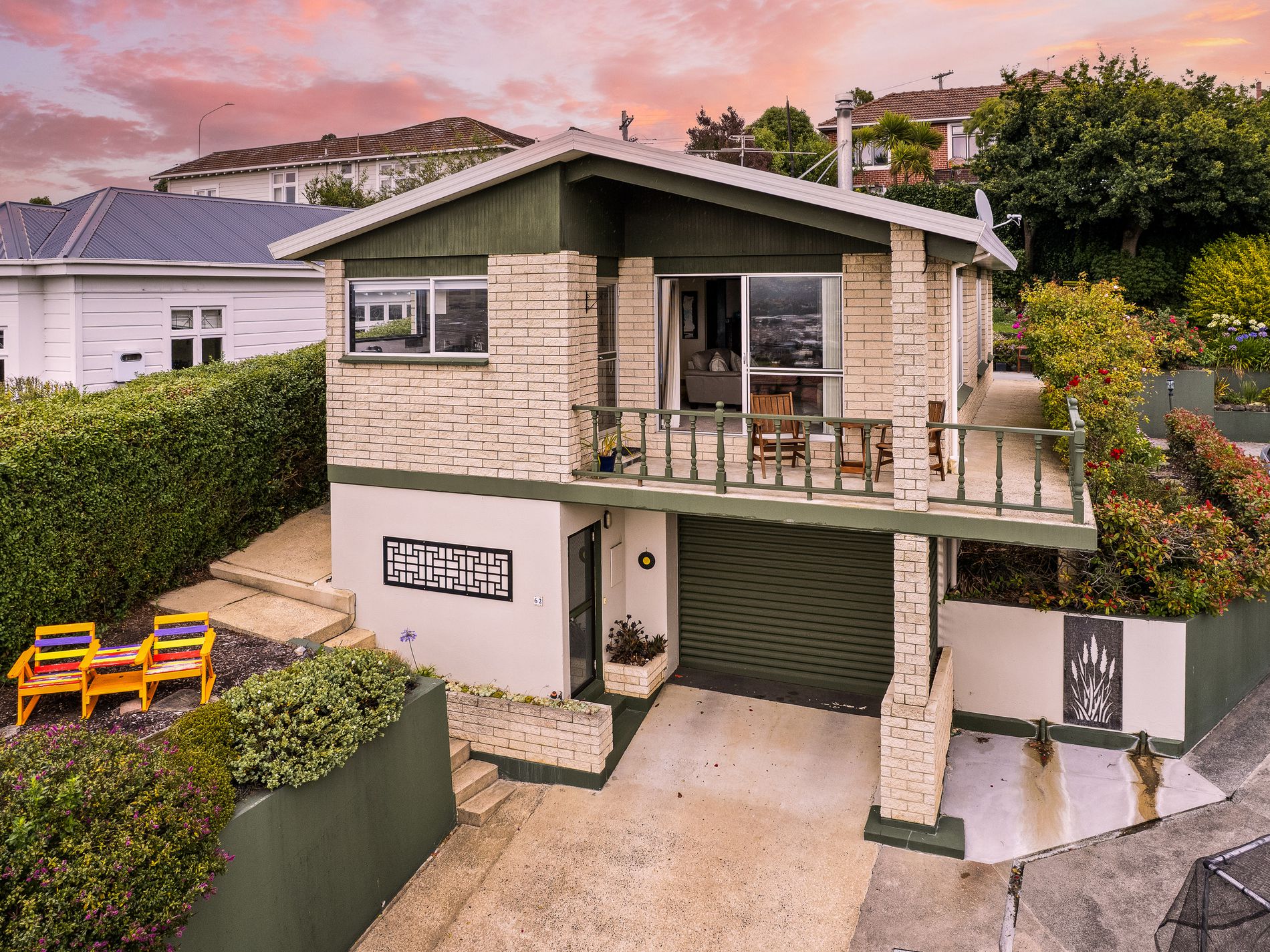 62 Easther Crescent, Kew