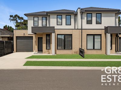 2a & 2b Evelyne Avenue, Cranbourne