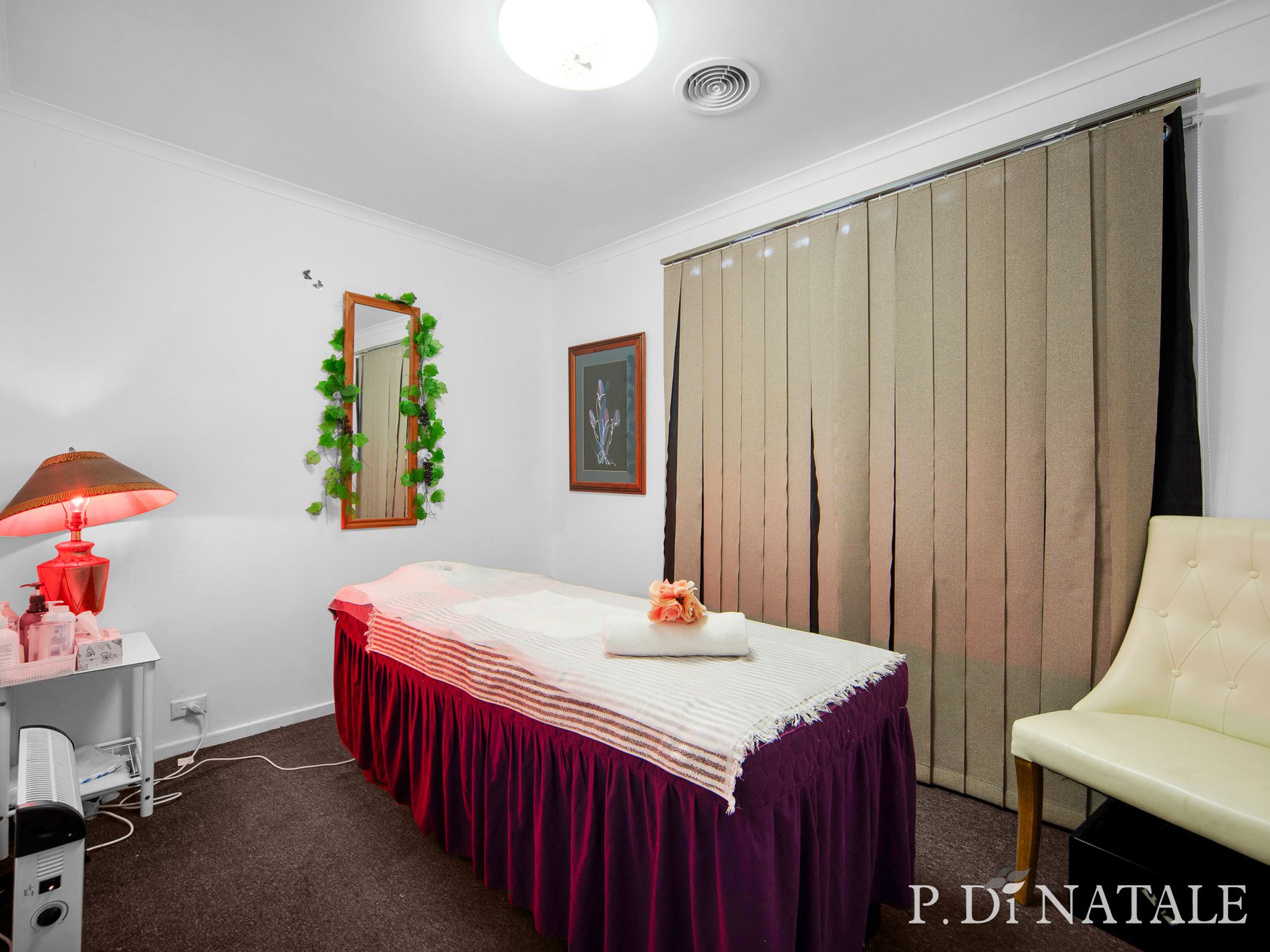 2 / 263 Heaths Road, Hoppers Crossing