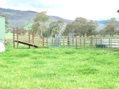Gundowring Road, Gundowring