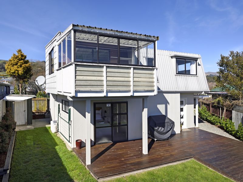 2B Nikau Street, Stoke