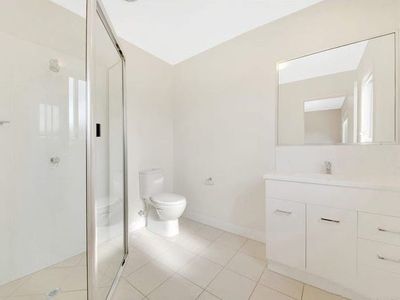 1 / 1 Colins Lane, Kin Kora