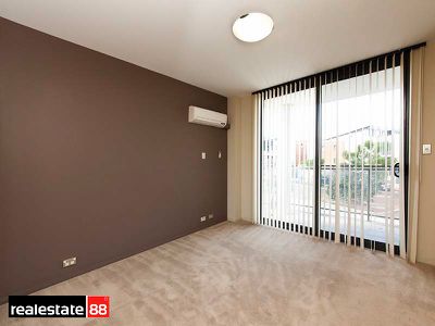 40 / 12 Tanunda Drive, Rivervale