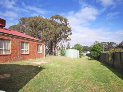 14 Muriel Street, Kangaroo Flat