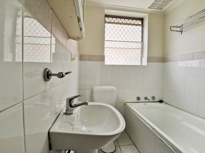 8 / 22 Chandos Street, Ashfield