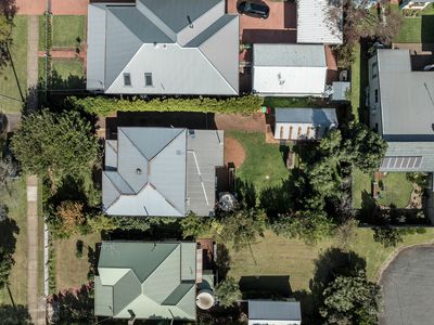 97 Curzon Street, East Toowoomba