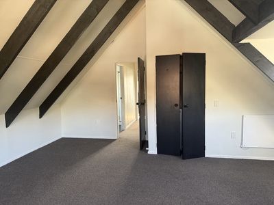 6 Kinnel Grove, Papakowhai
