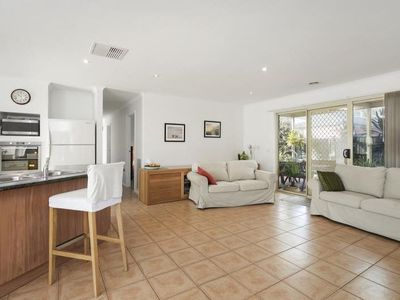 4 Blossom Lane, Werribee
