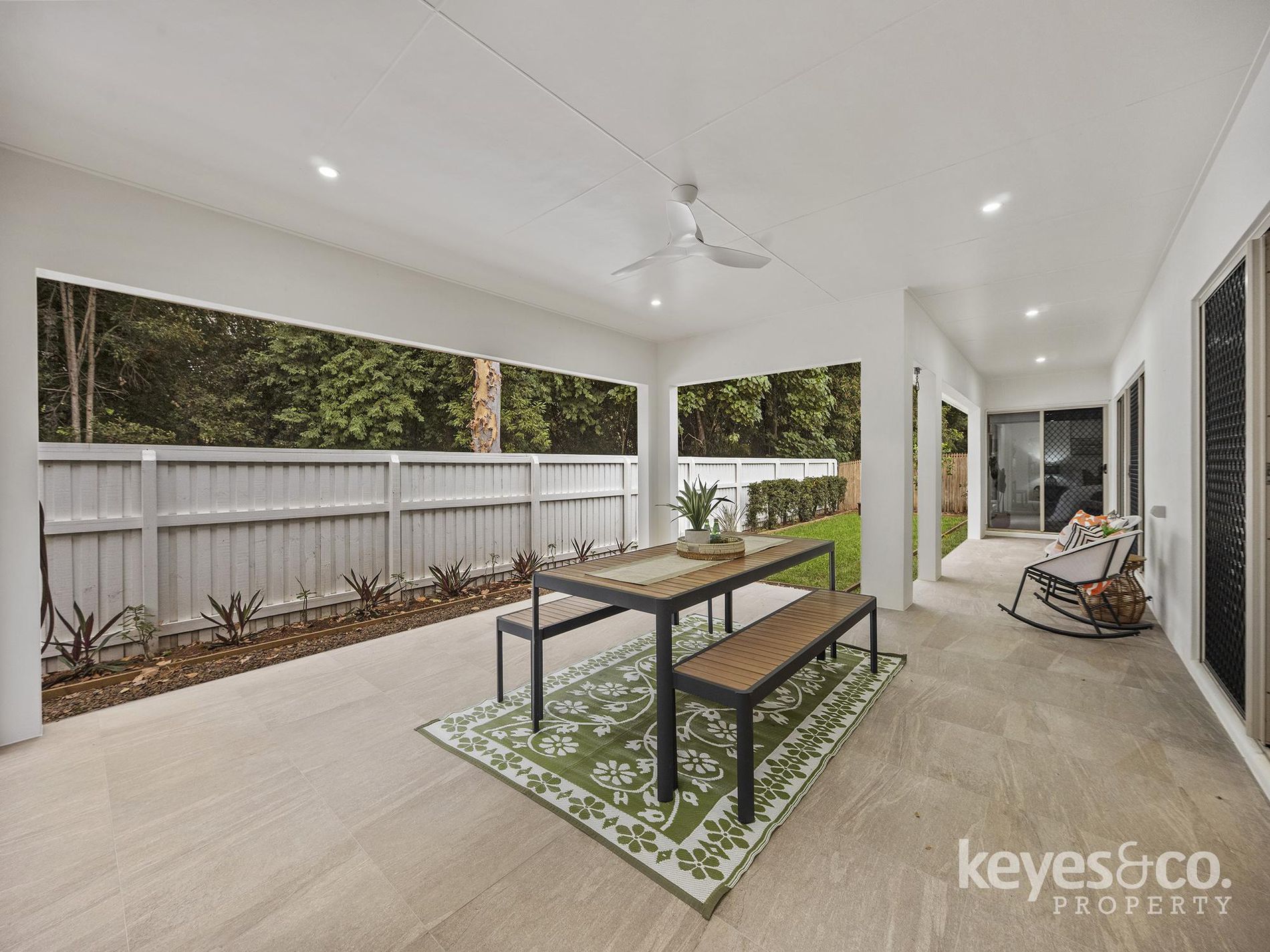 2 Haven Place, Douglas