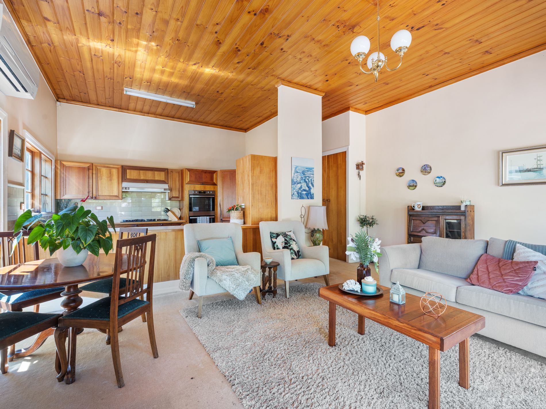 211 Melbourne Road, Williamstown