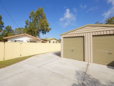 2 CHARLEVILLE STREET, Point Vernon