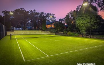 2 Thomson Road, Beaconsfield Upper