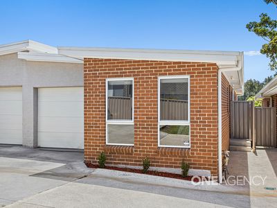 8 / 231 Princes Highway, Albion Park Rail