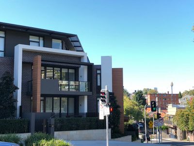 405 / 86 Wigram Road, Forest Lodge